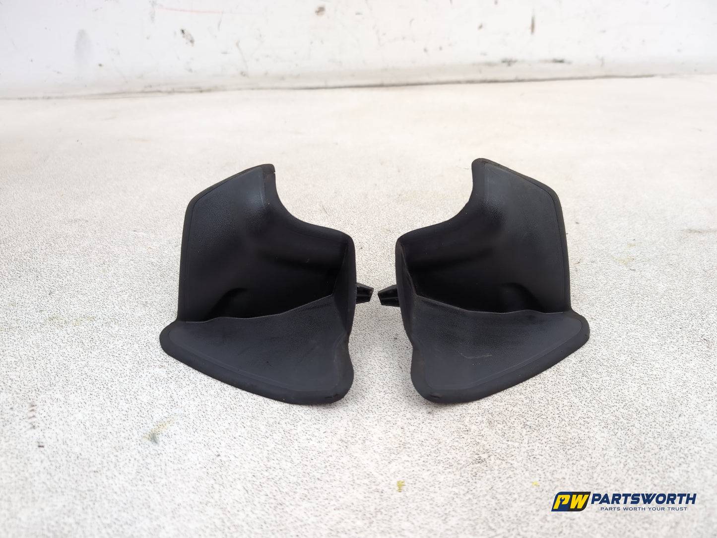 Audi A1 Contrast Edition Tdi Front Fender Corner Cover Set Of 2 8x0823454a