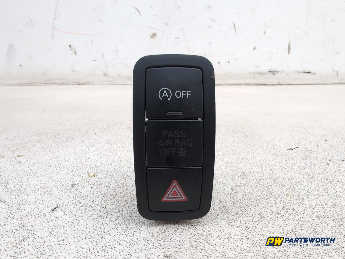 Audi A1 Contrast Edition Tdi Hazard Light Switch 2010-2012 - photo 8