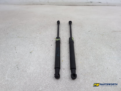 Audi A1 Contrast Edition Tdi Bonnet Strut Pair 8x082335903s 2010-2014