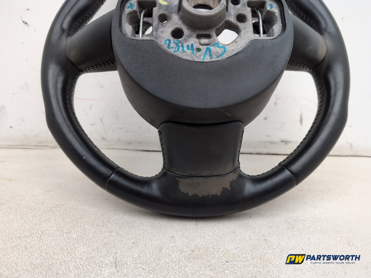 Audi A1 Contrast Edition Tdi Multifunction Steering Wheel 4g0419091r 2010-2012 - photo 7