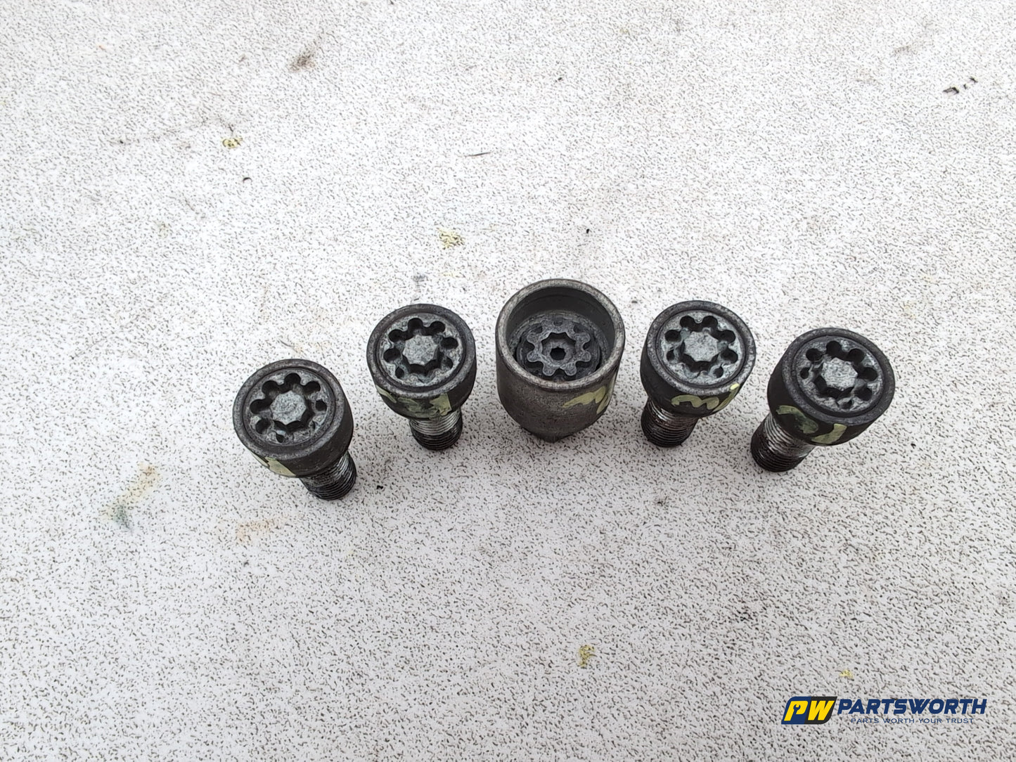 Audi A1 Contrast Edition Tdi Audi A1 Locking Wheel Nut Set - photo 7