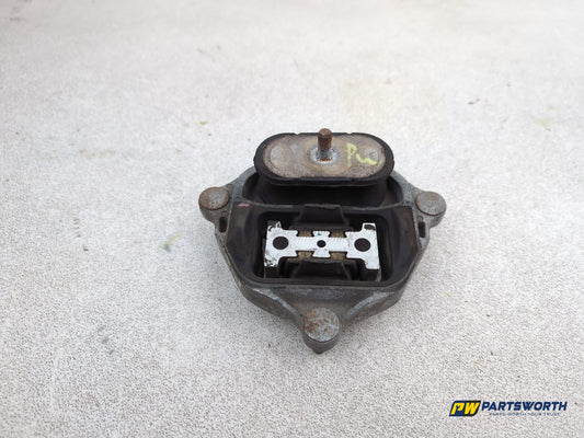 Transmission Mounting Bracket 1