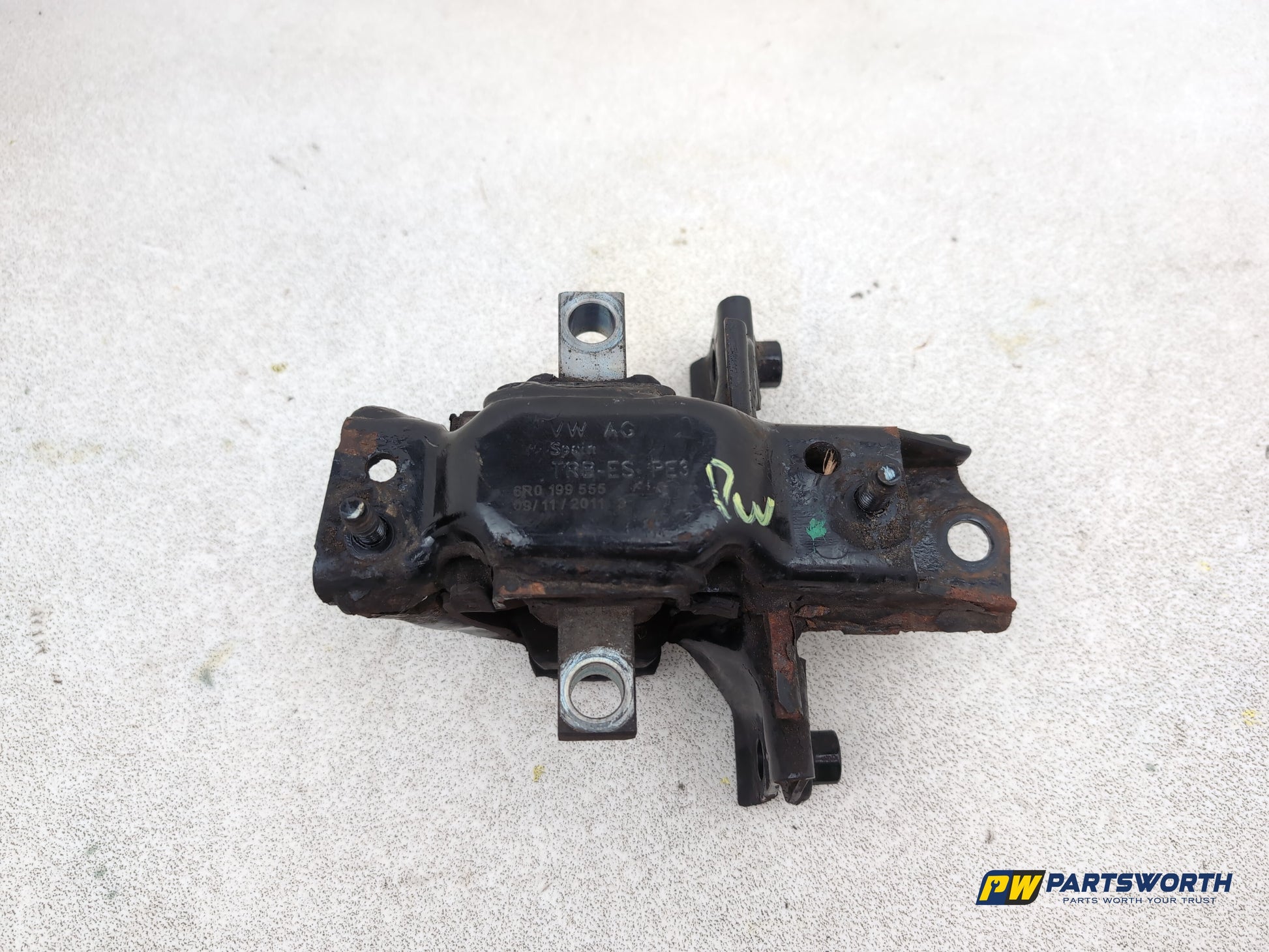 Audi A1 Contrast Edition Tdi Gearbox Mounting Bracket 6r0199555 2008-2012