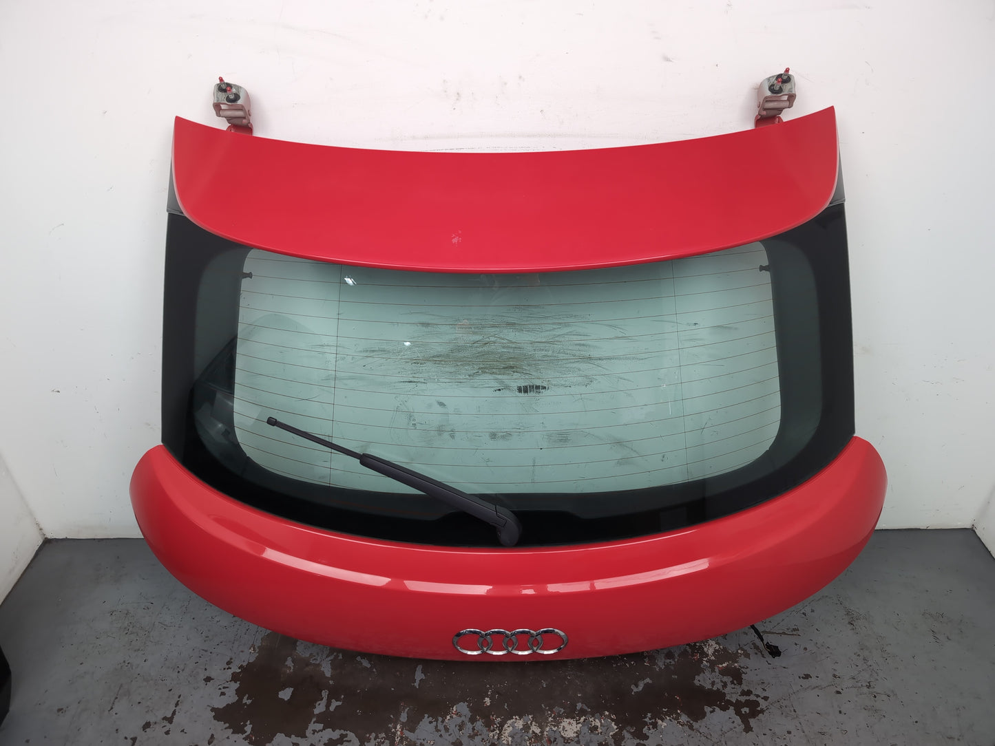 Audi A1 Contrast Edition Tdi Boot Lid Red Lz3m 2010-2014