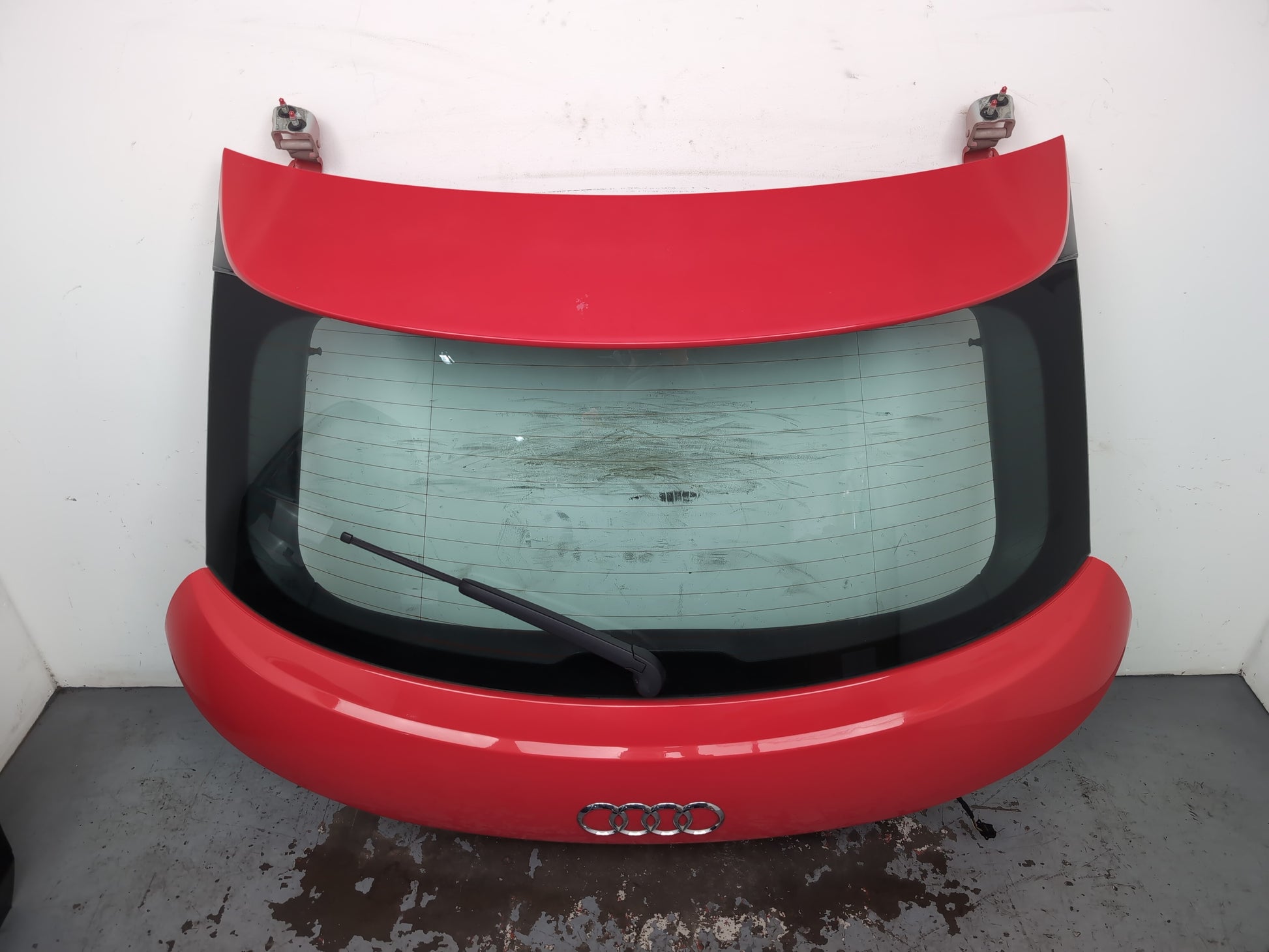 Audi A1 Contrast Edition Tdi Boot Lid Red Lz3m 2010-2014