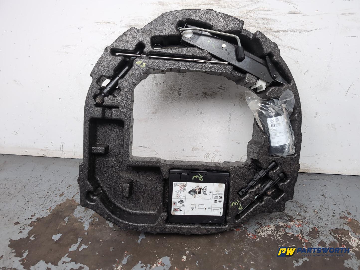 Audi A1 Contrast Edition Tdi Spare Wheel Foam Carrier 2008-2012