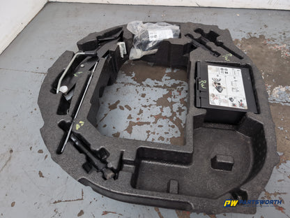 Spare Wheel Carrier 6
