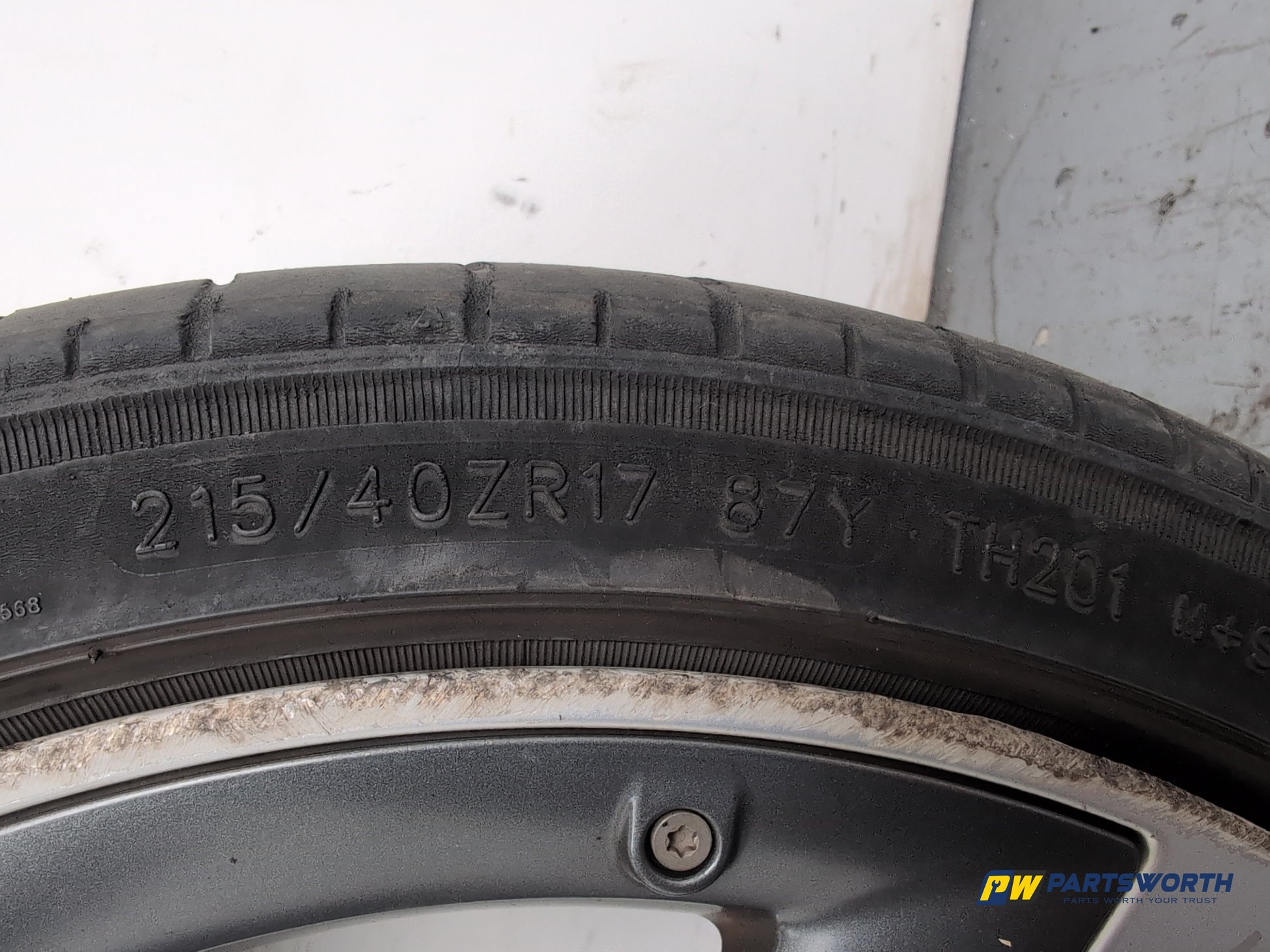 Wheel Road Alloy 7