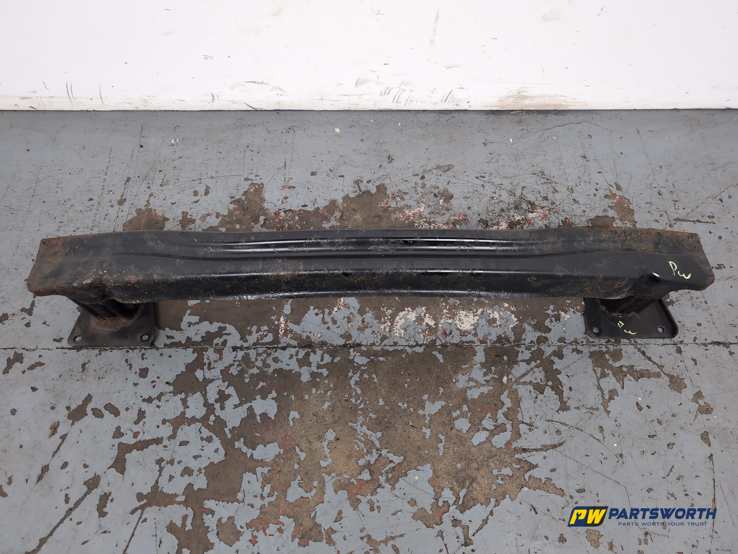 Audi A1 Contrast Edition Tdi Hatchback Bumper Rear Reinforcement 2008-2012