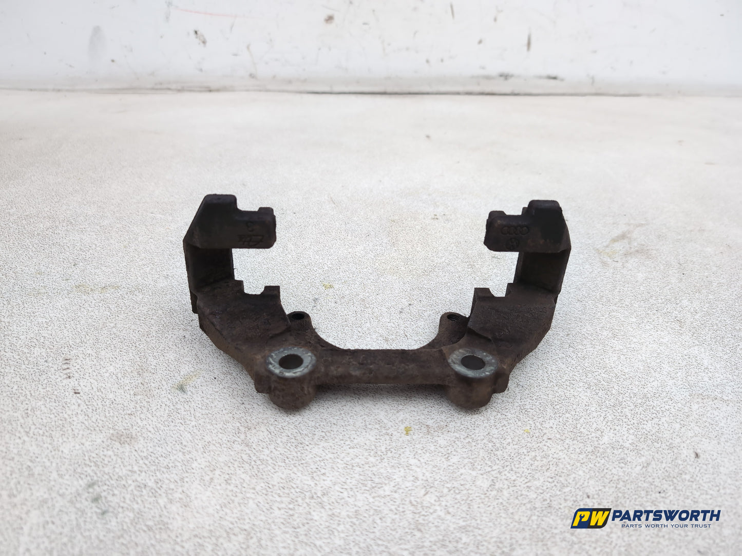 Audi A1 Contrast Edition Brake Caliper Front Support Passenger Side 2008-2012