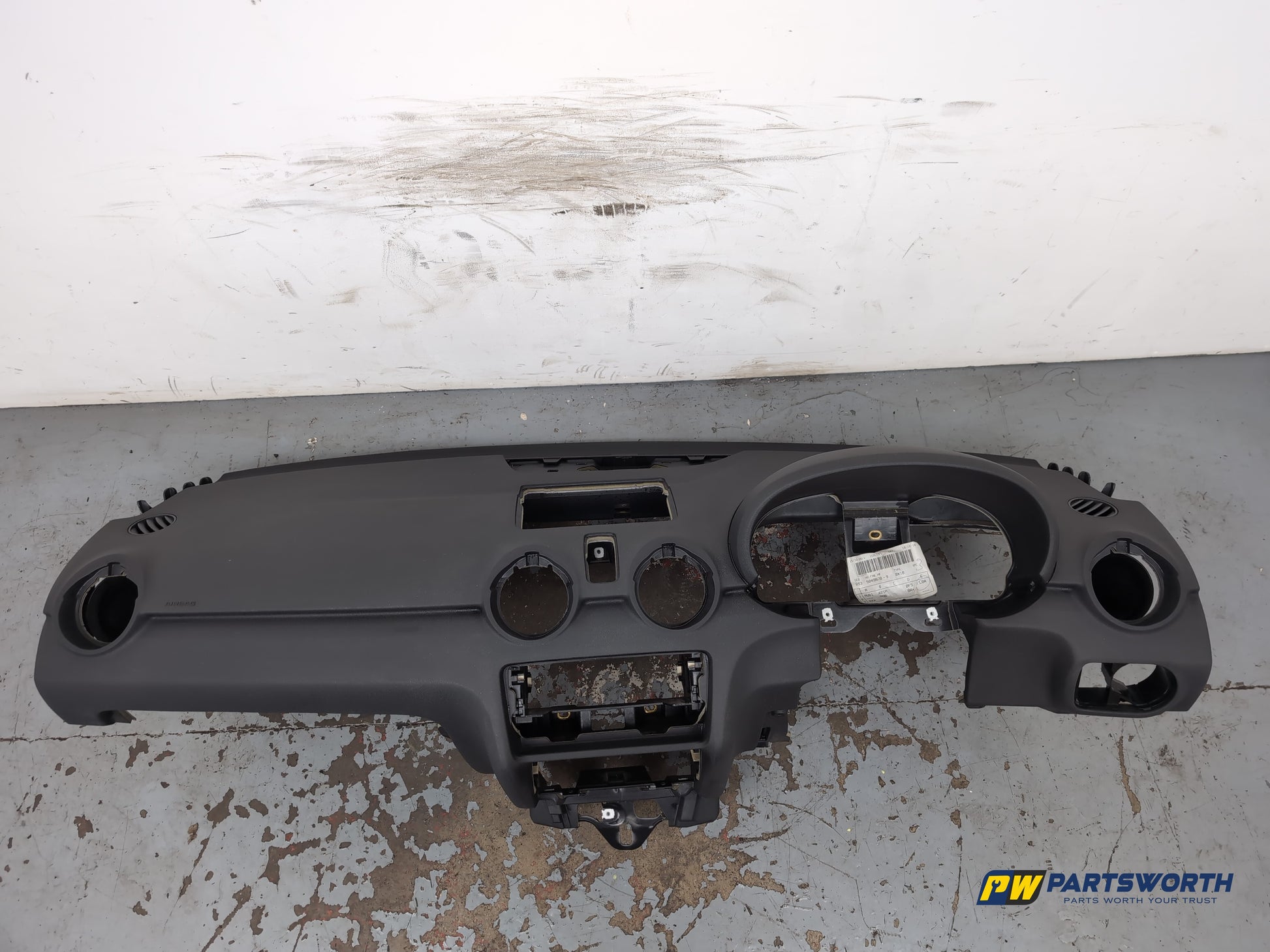 Audi A1 Contrast Edition Tdi Hatchback 1.6l Diesel Dashboard In Black 2010-2012