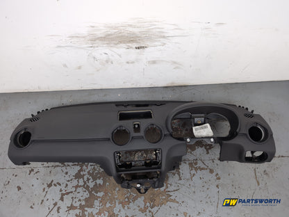 Audi A1 Contrast Edition Tdi Hatchback 1.6l Diesel Dashboard In Black 2010-2012