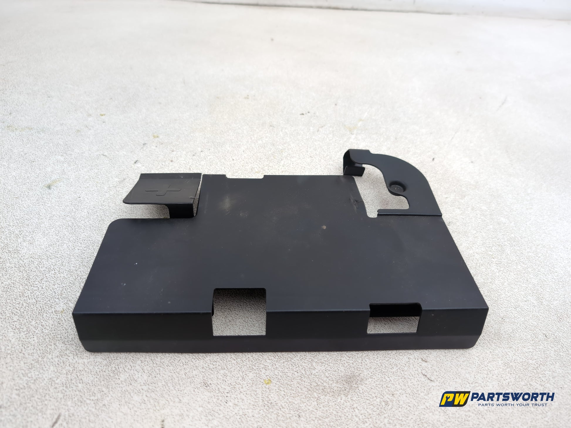 Audi A1 Contrast Edition Tdi Battery Cover 8k0915429f 2008-2012