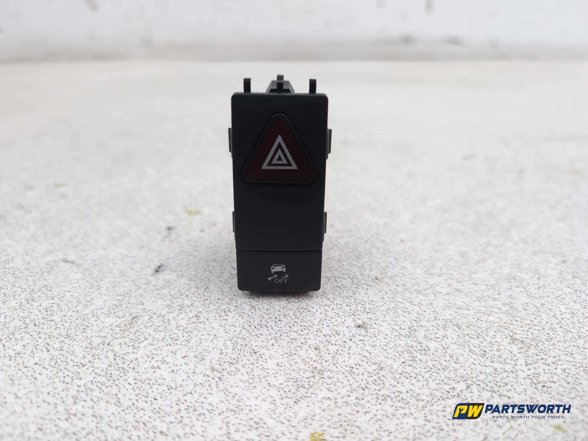 Mercedes-Benz E220 E-Class W212 Hazzard Light Switch A2128207210 2009-2016