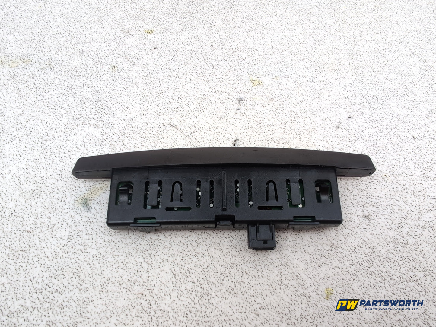 Mercedes-Benz E220 E-Class W212 Saloon Front Parking Sensor Display A0015424423