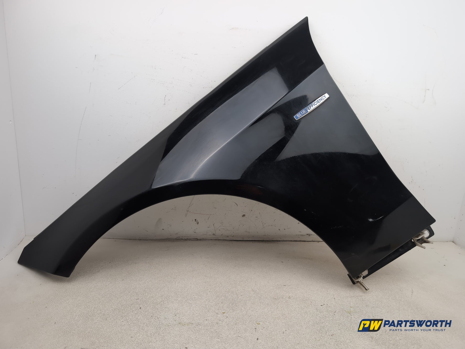 Mercedes-Benz E220 E-Class Saloon Wing Front Passenger Side Obsidian Black C197