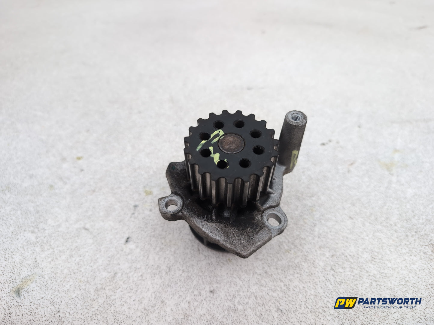 Audi A1 Contrast Edition Tdi 1.6l Diesel Coolant Water Pump 2008-2012