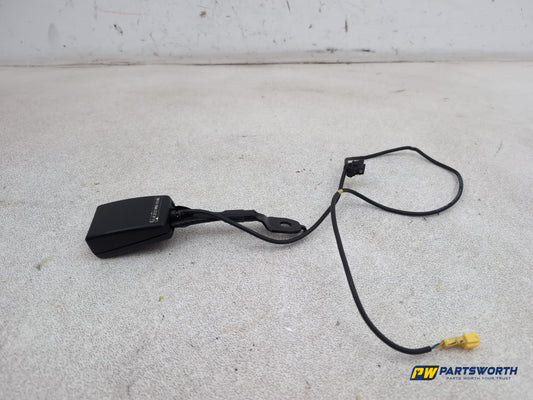 Mercedes-Benz E220 E-Class W212 Seat Belt Buckle Front Left/Right A2128601369