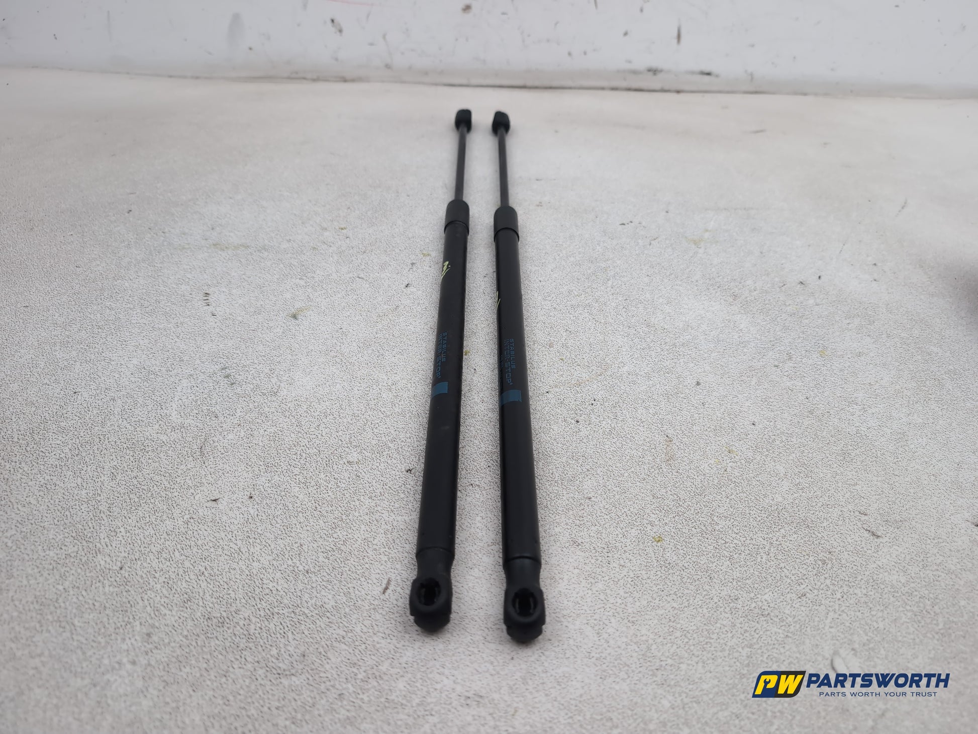 Mercedes-Benz E220 E-Class W212 Saloon Bonnet Gas Struts Pair A2048800029 - photo 7