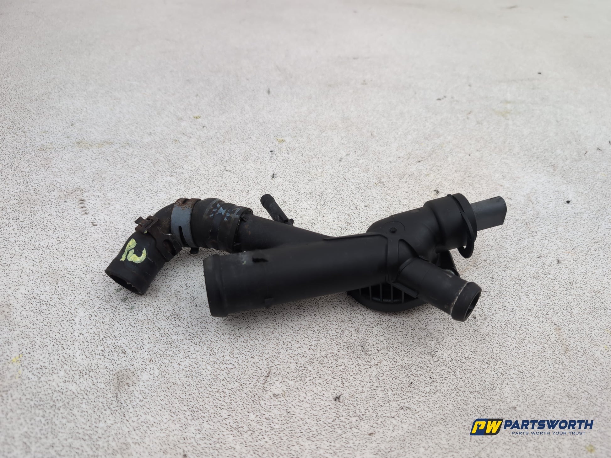 Audi A1 Contrast Edition Tdi Thermostat Coolant Housing Flange 03l121131aa