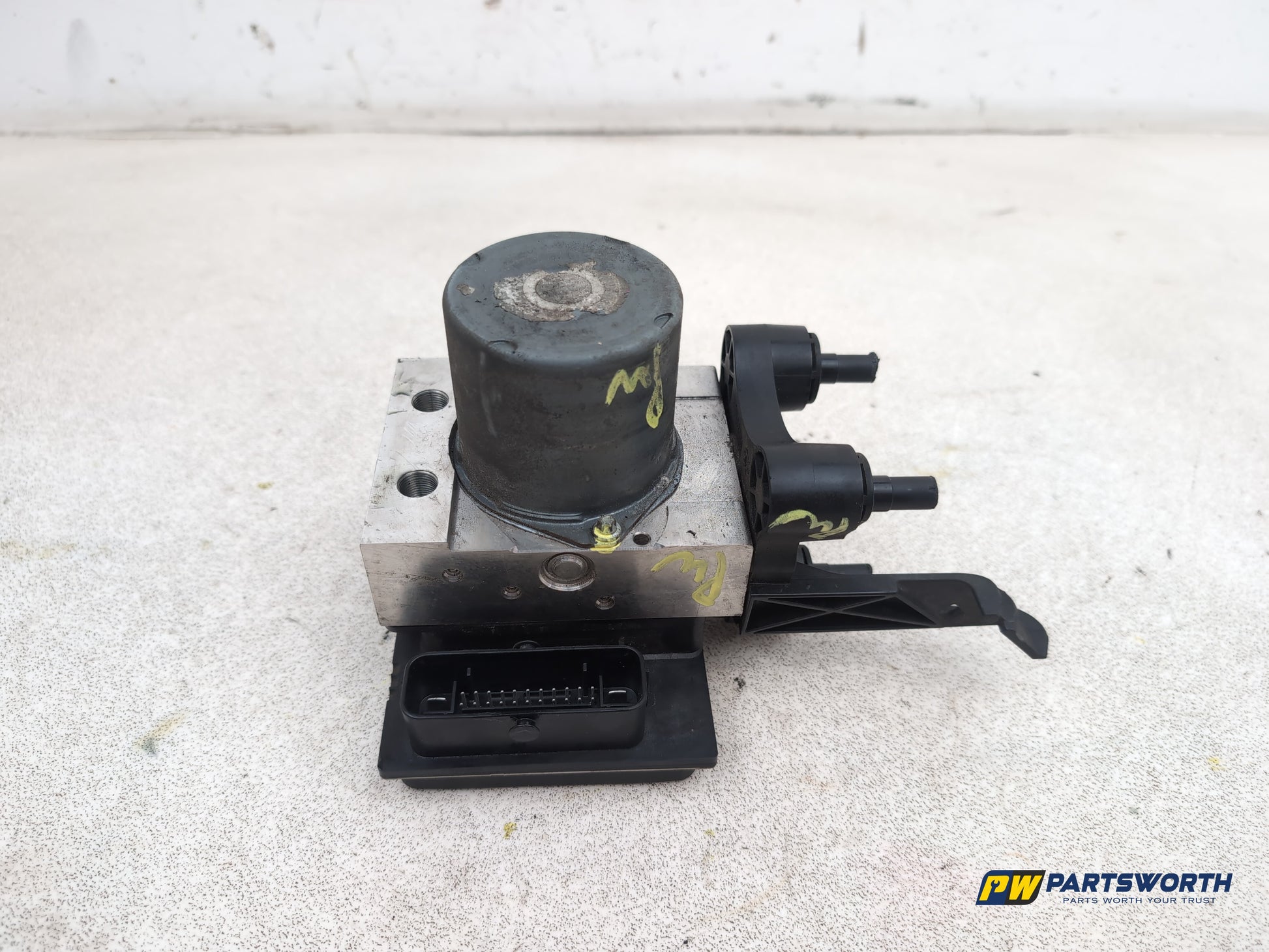 Mercedes-Benz E220 E-Class W212 Saloon Abs Pump A2124312012 2009-2016 - photo 9