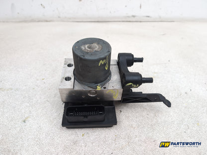 Mercedes-Benz E220 E-Class W212 Saloon Abs Pump A2124312012 2009-2016