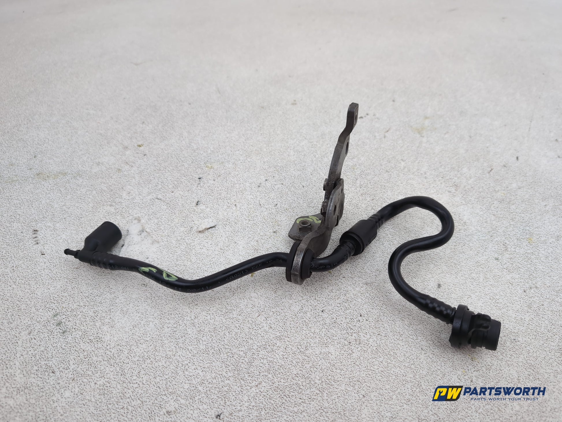 Audi A1 Contrast Edition Tdi Air Intake Manifold Pipe 6r0612041 2008-2012