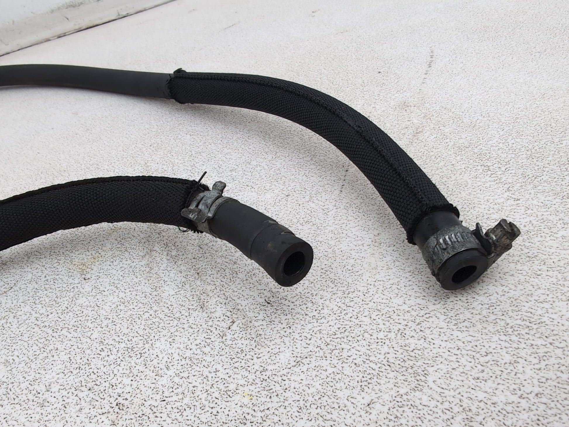 Mercedes-Benz E220 E-Class W212 Saloon Coolant Hose Pipe A2048300996 2009-2016 - photo 5