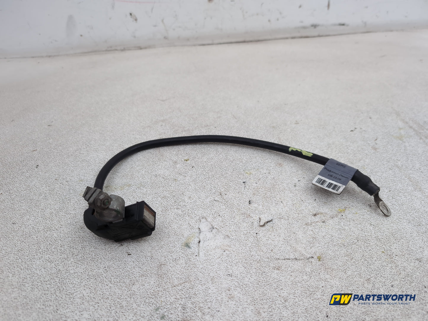 Mercedes-Benz E220 E-Class W212 Negative Battery Terminal Cable A2045421518
