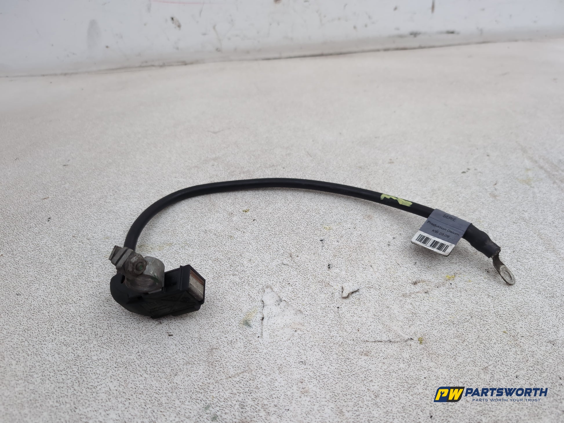 Mercedes-Benz E220 E-Class W212 Negative Battery Terminal Cable A2045421518