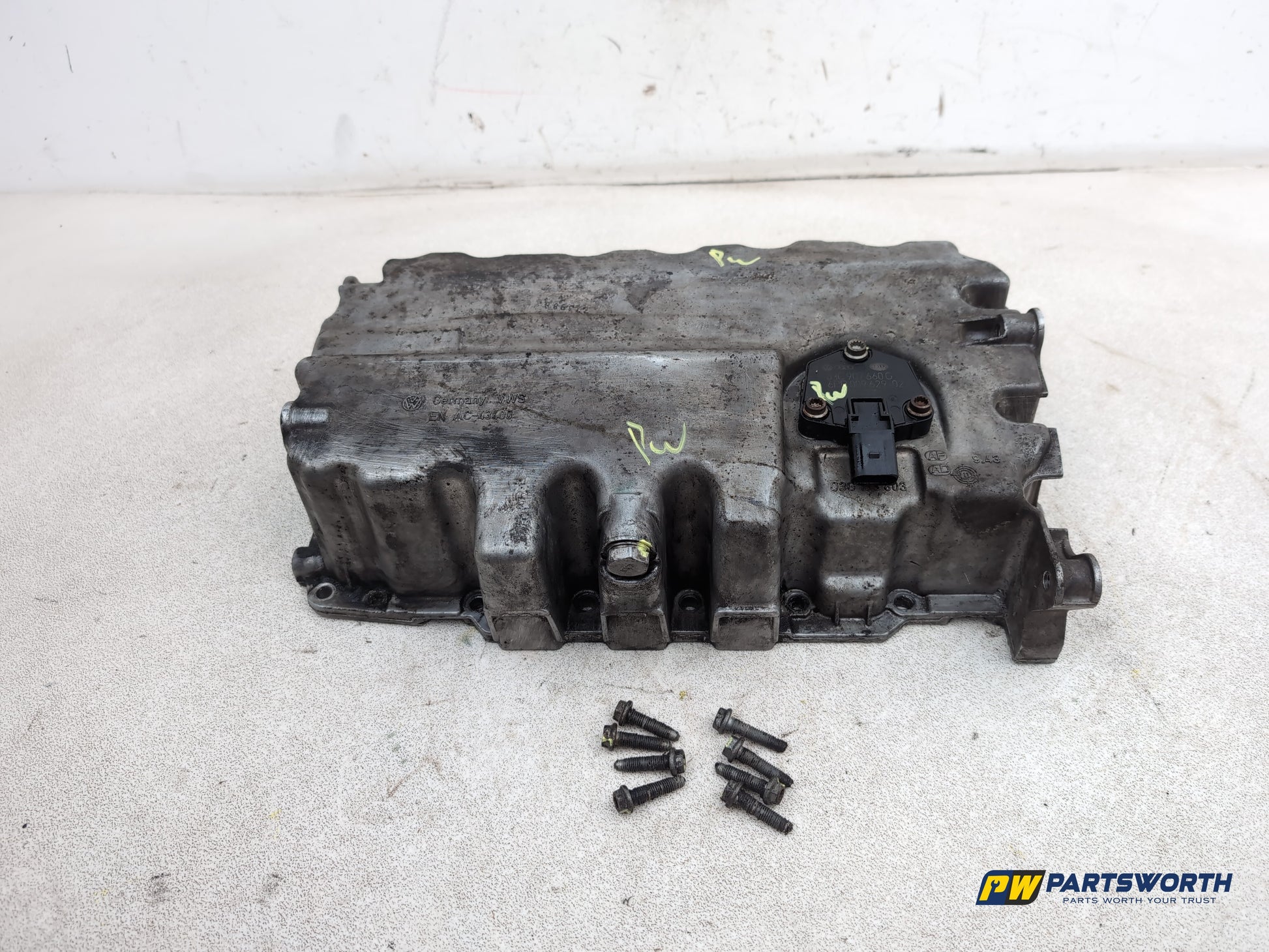 Audi Vw Skoda Seat 1.6l Diesel Engine Oil Sump Cayc Ac43400 2008-2012