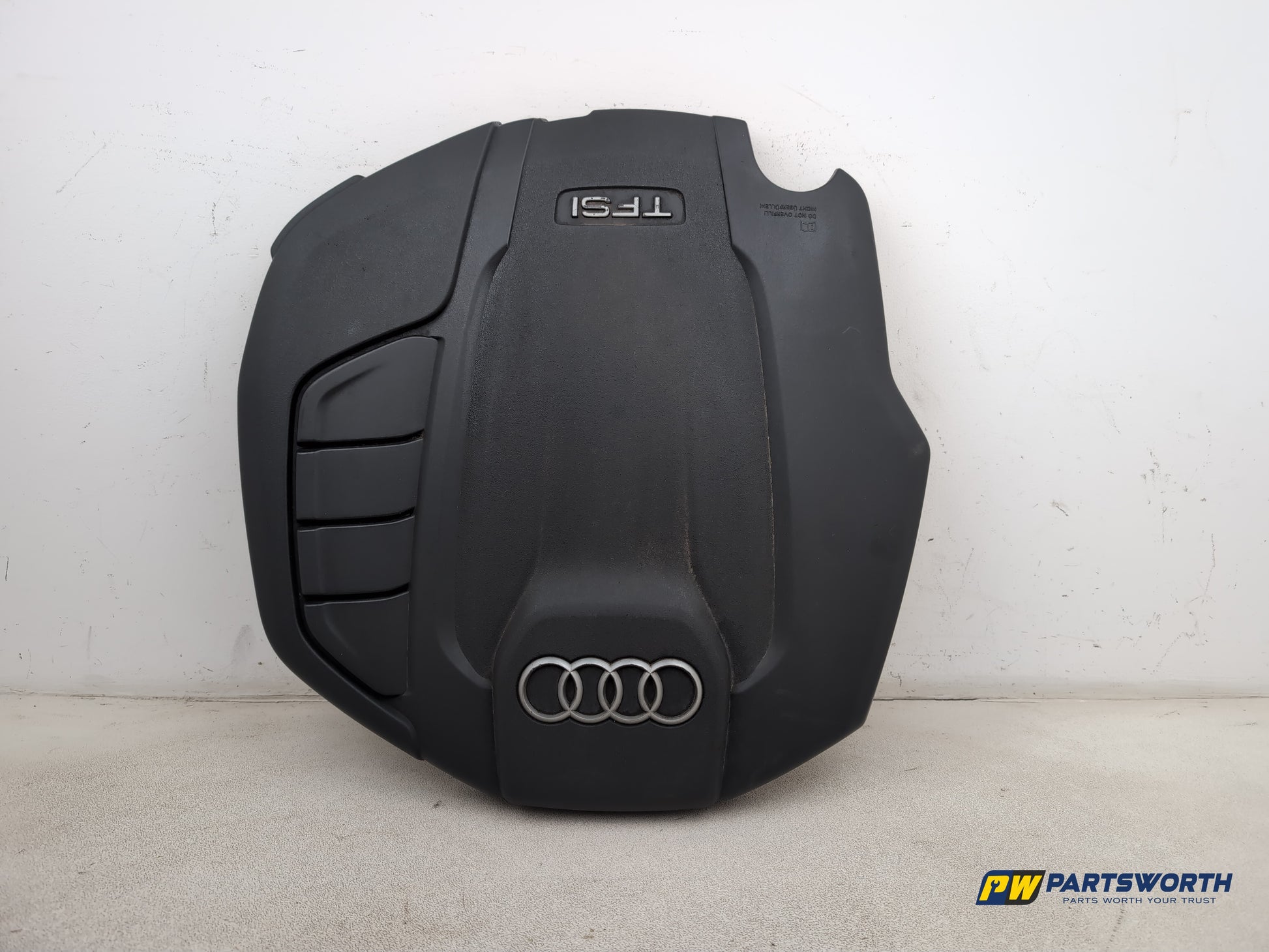 Audi A4 B9 A5 F5 Tfsi 2.0l Engine Cover Lid Panel Trim 06l103925