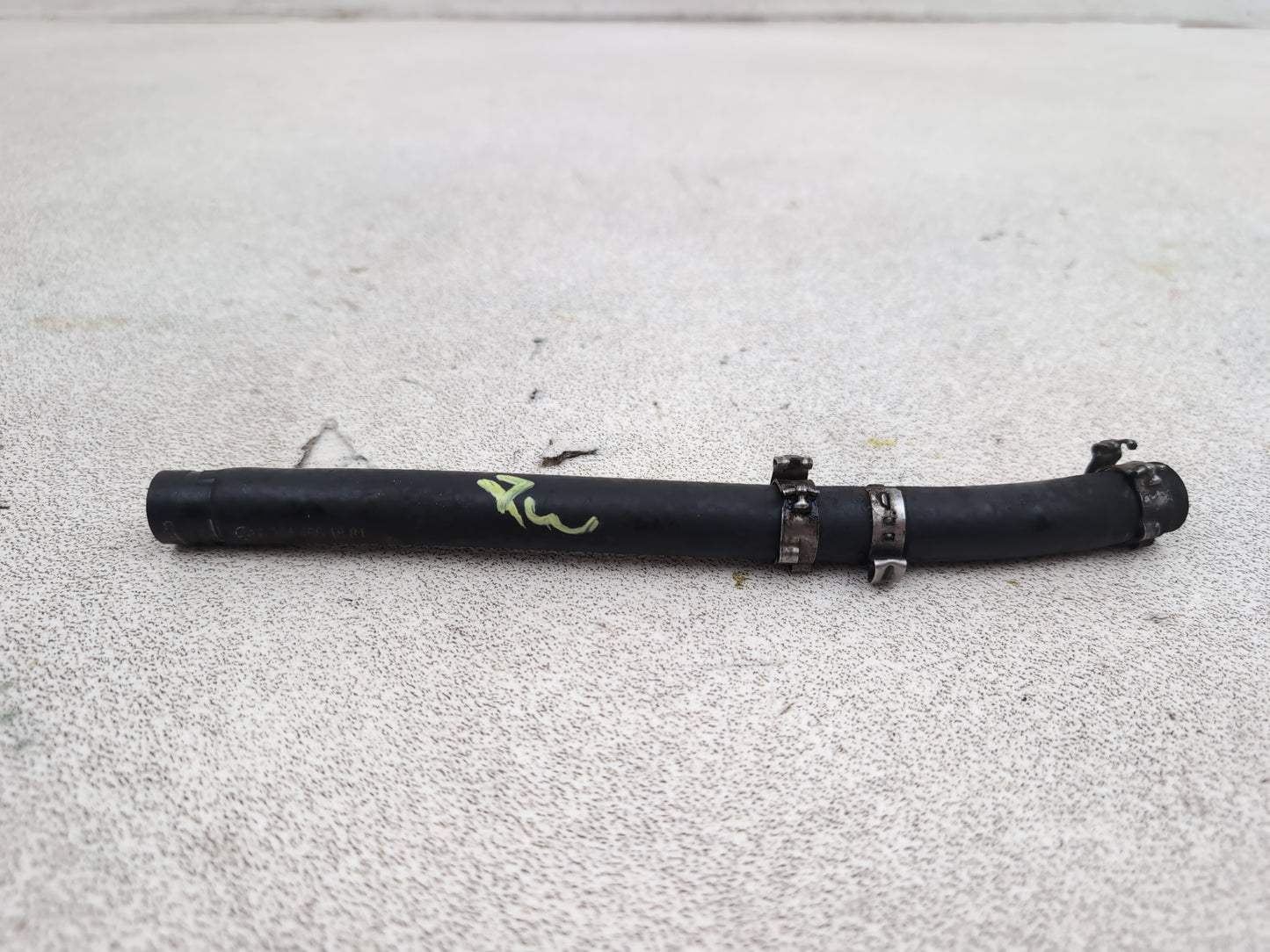 Mercedes-Benz E220 W212 Power Steering Hose Fluid Oil Pipe Line A2044661881
