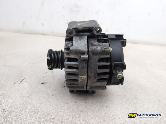 Mercedes-Benz E220 W212 Alternator A0131546802 E220 Blueef-Cy Se Cdi Om 651.924