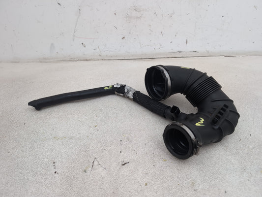 Mercedes-Benz E220 W212 Air Intake Pipe Hose Tube A6510900337 A6510101082
