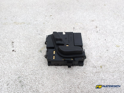 Mercedes-Benz E220 E-Class W212 Front Right Seat Control Switch A2048701958