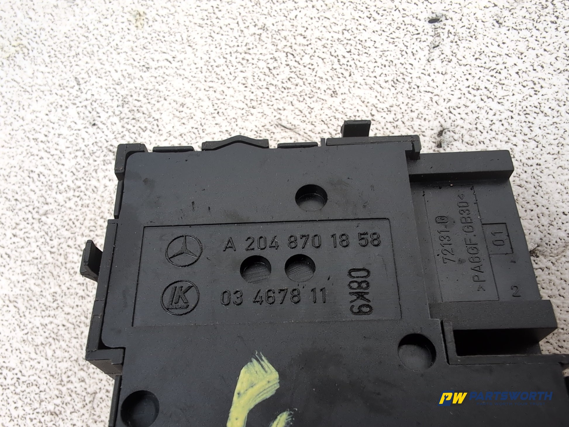 Mercedes-Benz E220 E-Class W212 Front Left Seat Control Switch A2048701858 - photo 7