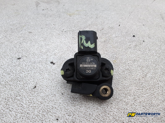 Mercedes-Benz E220 E-Class W212 Pressure Sensor Intake Manifold A0061531628