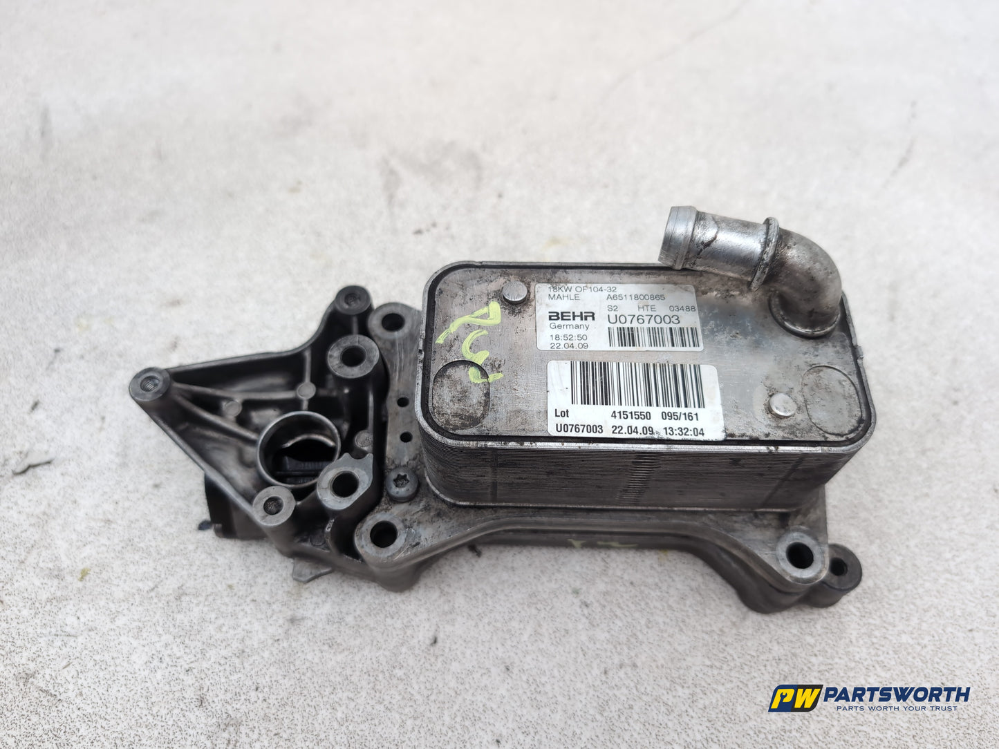 Mercedes-Benz E220 E-Class W212 Engine Oil Cooler A6511800865 2009-2016
