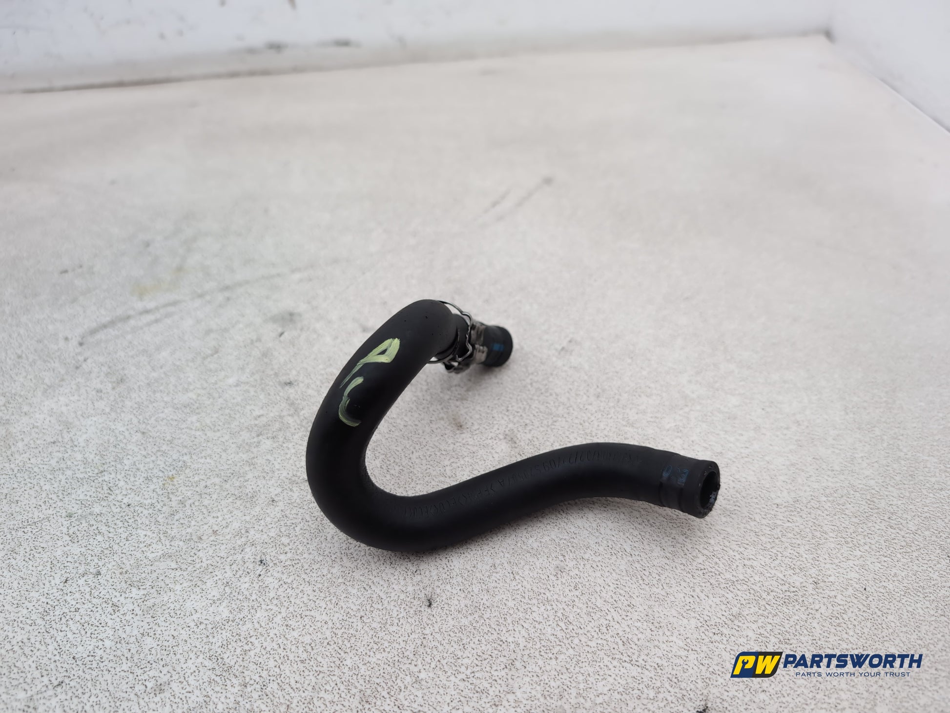 Mercedes-Benz E220 E-Class W212 Coolant Hose Pipe 2009-2016