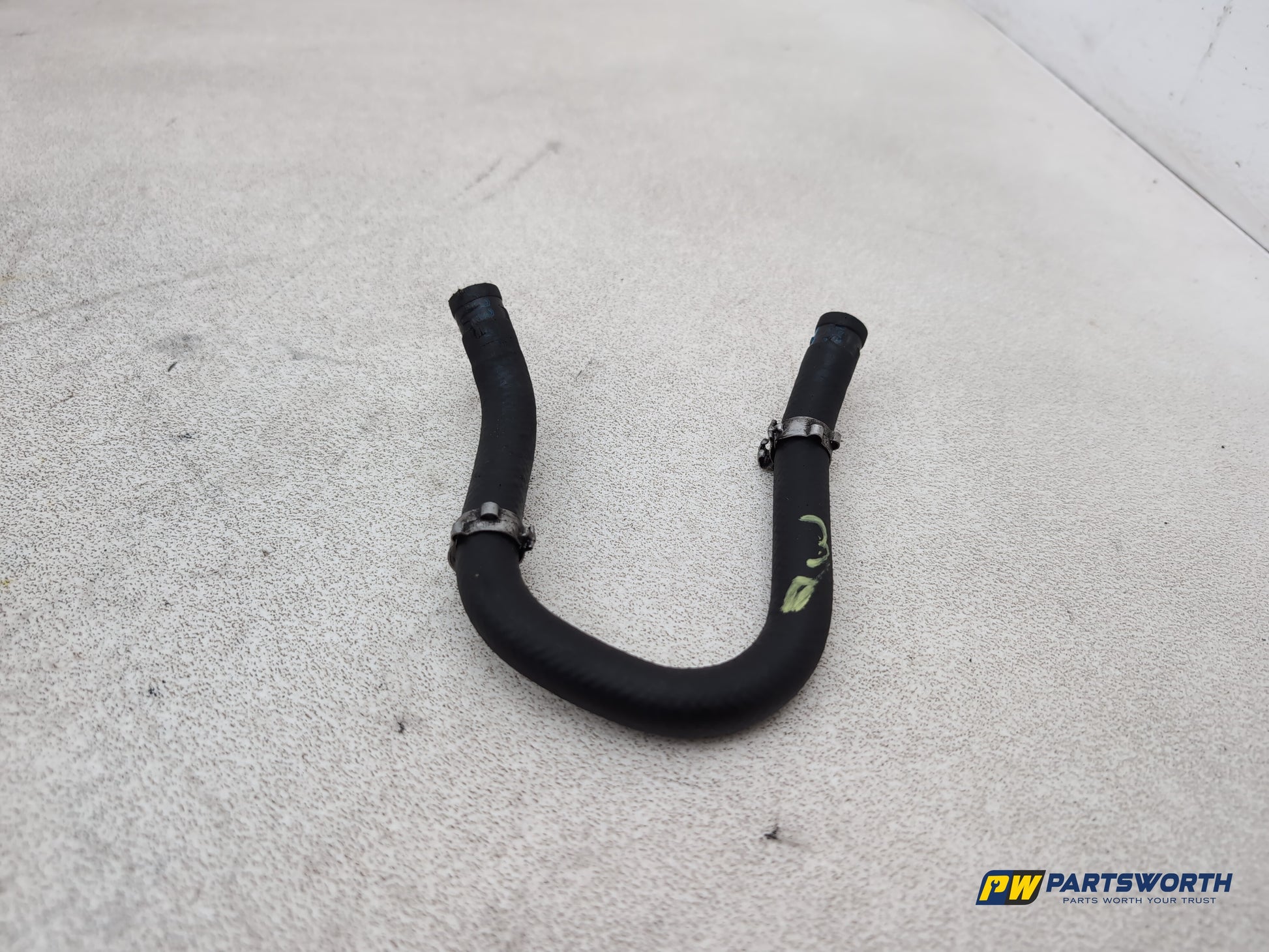 Mercedes-Benz E220 E-Class W212 Coolant Hose Pipe 2009-2016