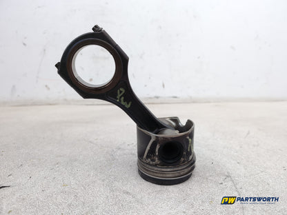 Mercedes-Benz E220 E-Class W212 Diesel 2.1l Piston With Conrod Om 651.924