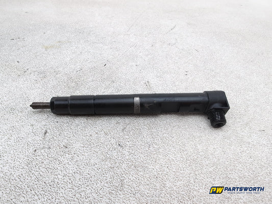 Mercedes-Benz E220 E-Class W212 2.1l Diesel Fuel Injector Om 651.924 A6510704987