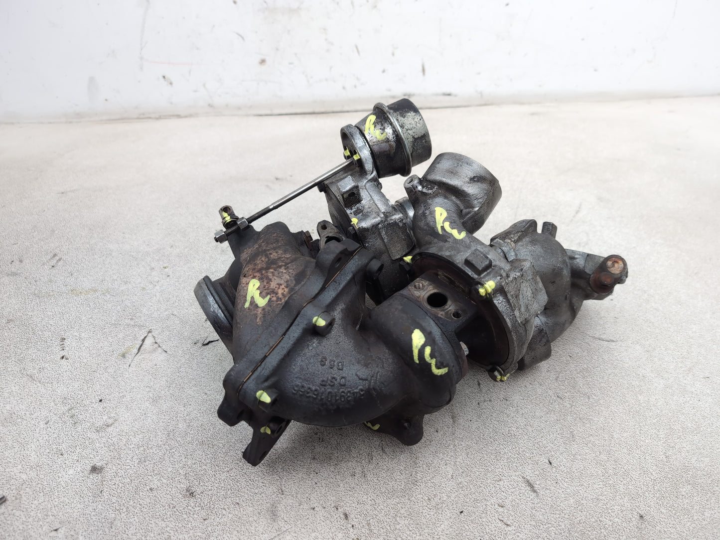 Mercedes-Benz E220 E-Class W212 Turbocharger Om 651.924 A6510904080 2009-2016