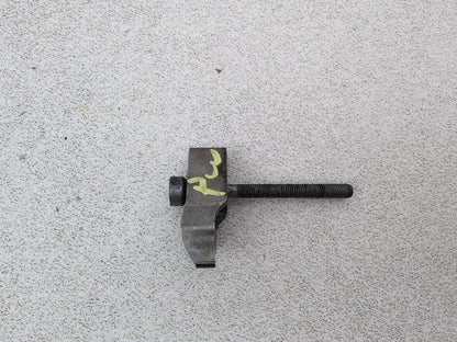 Mercedes-Benz E220 E-Class W212 2.1l Diesel Fuel Injector Clamp With Bolt