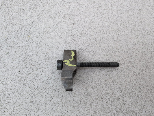 Mercedes-Benz E220 E-Class W212 2.1l Diesel Fuel Injector Clamp With Bolt