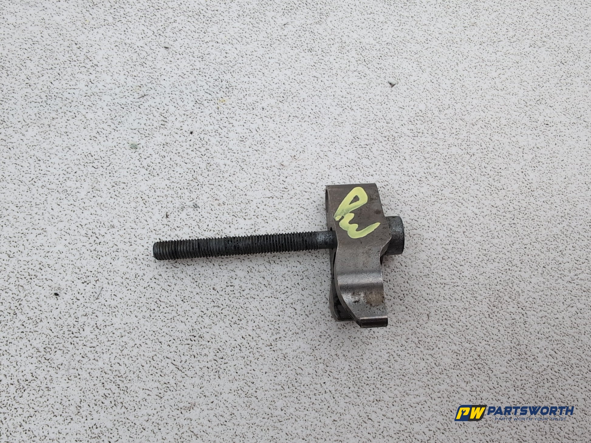 Mercedes-Benz E220 E-Class W212 2.1l Diesel Fuel Injector Clamp With Bolt - photo 7
