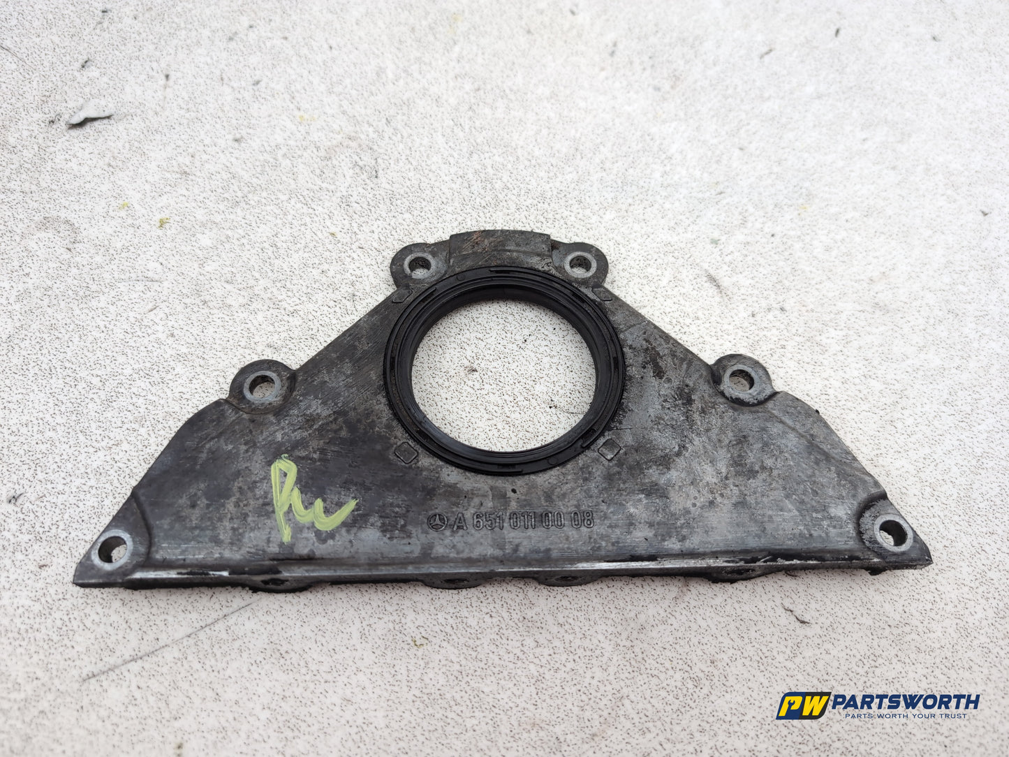 Mercedes-Benz E220 E-Class W212 2.1l Diesel Crankshaft Front Seal Housing