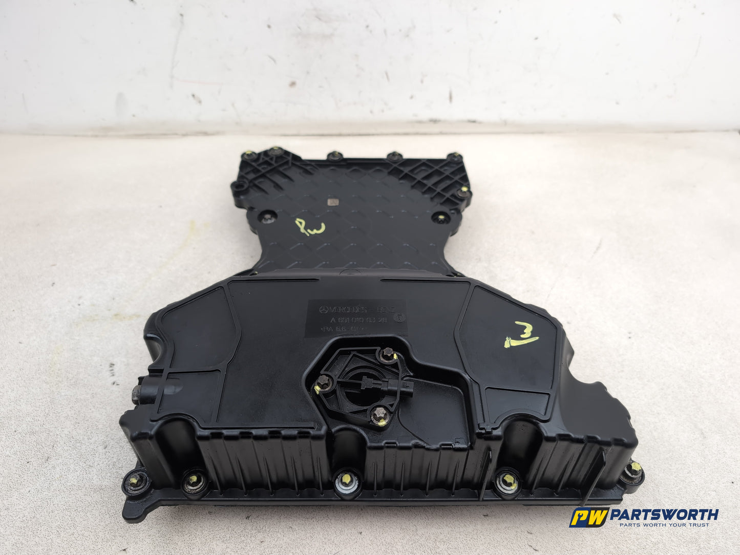 Mercedes-Benz E220 E-Class W212 2.1l Diesel Engine Oil Sump A6510100328