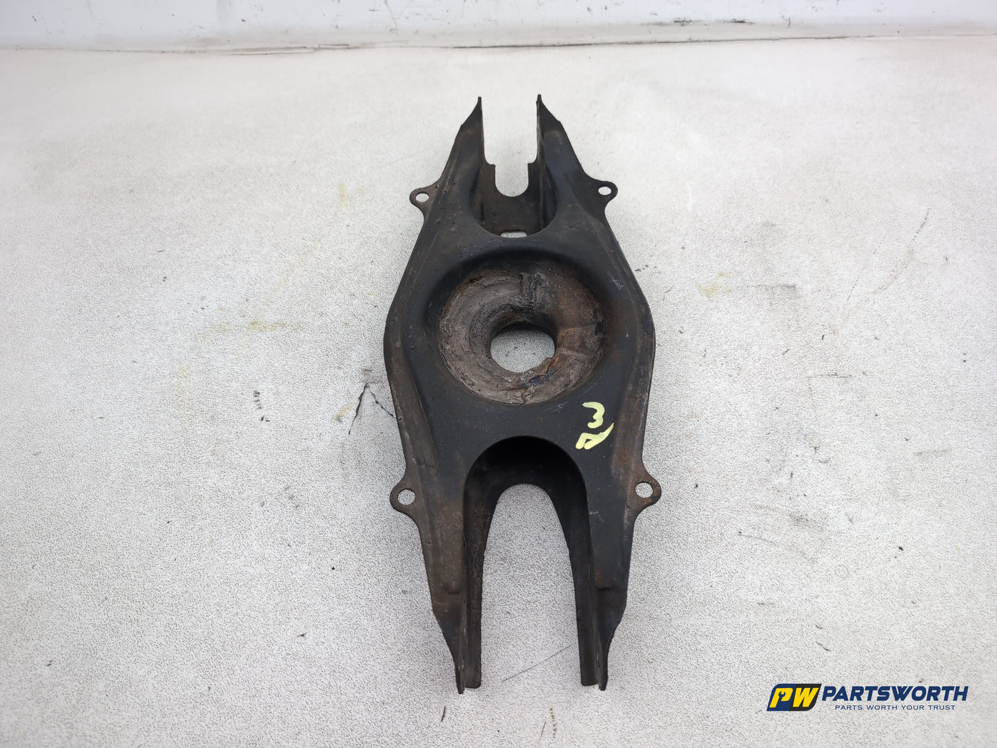 Mercedes-Benz E220 E-Class W212 Wishbone Lower Control Arm Rear Left 2009-2013